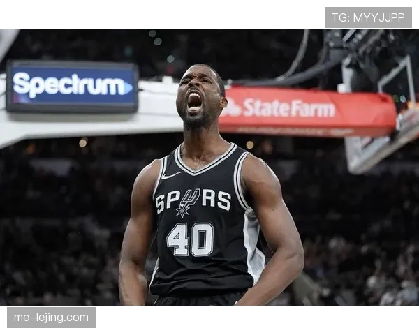 巴恩斯三分命中率提升拉开进攻空间，强化球队外线火力