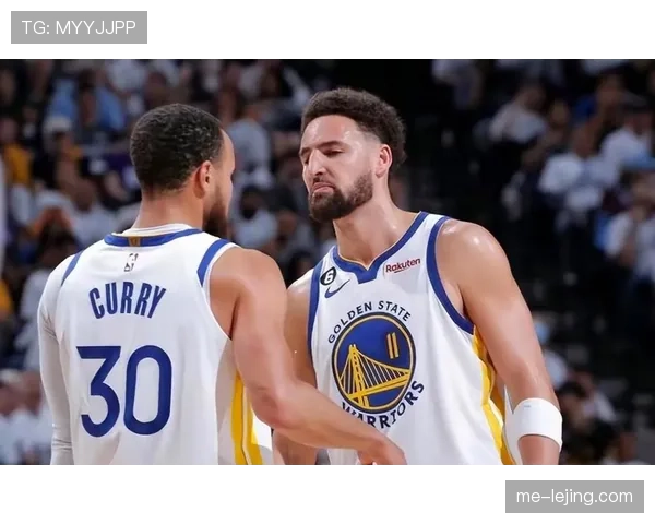 克莱·汤普森三分无球配合提升勇士关键时刻得分效率